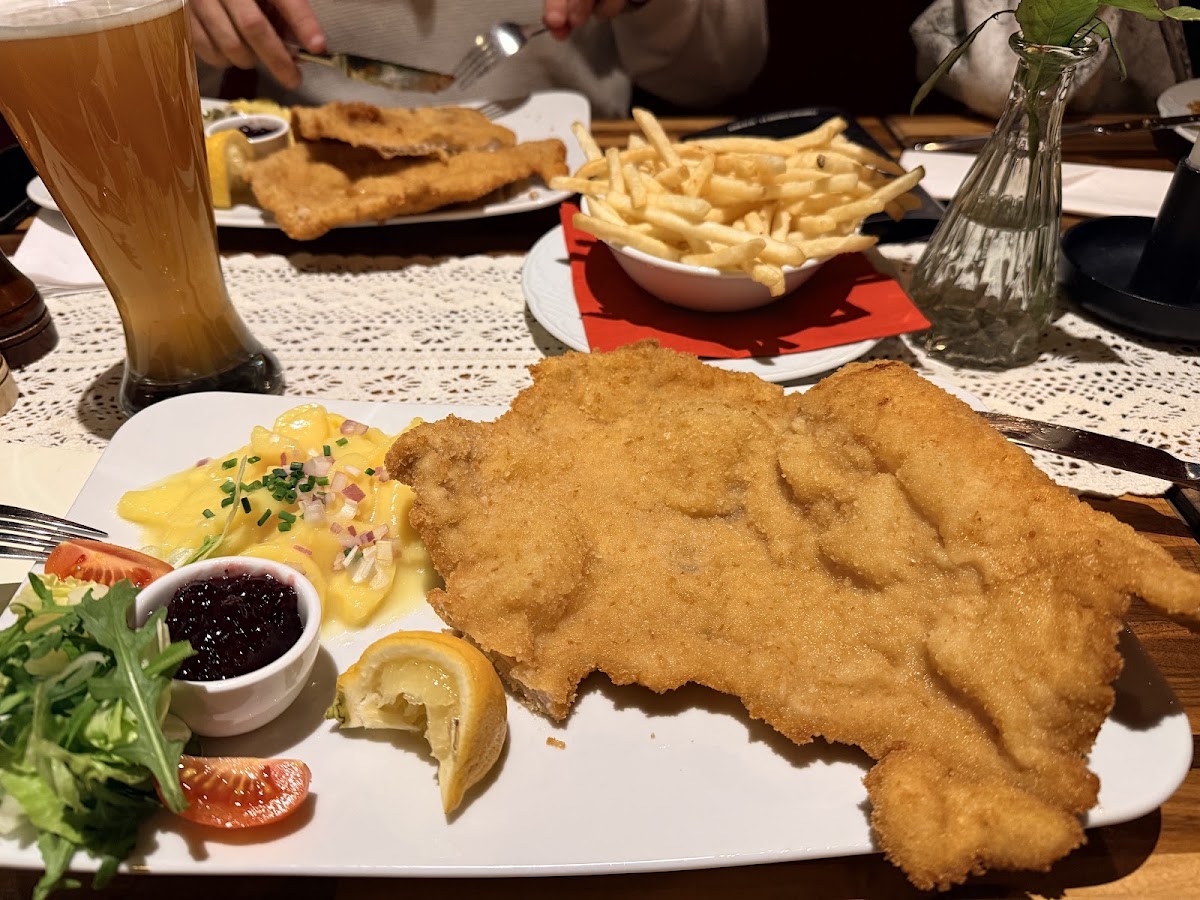 GRAND Restaurant Vienna — Restaurant