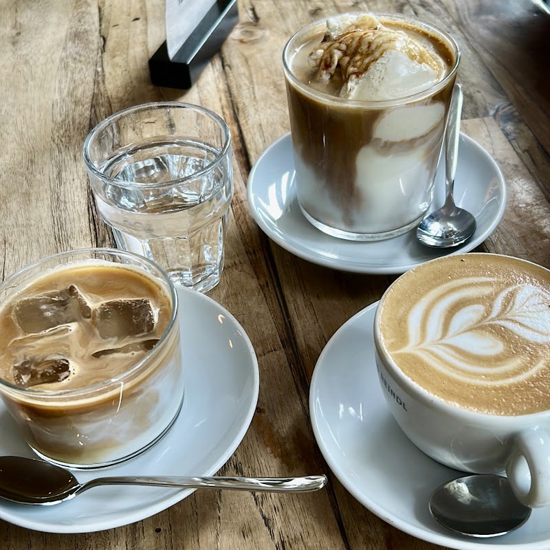 Jonas Reindl Coffee Roasters